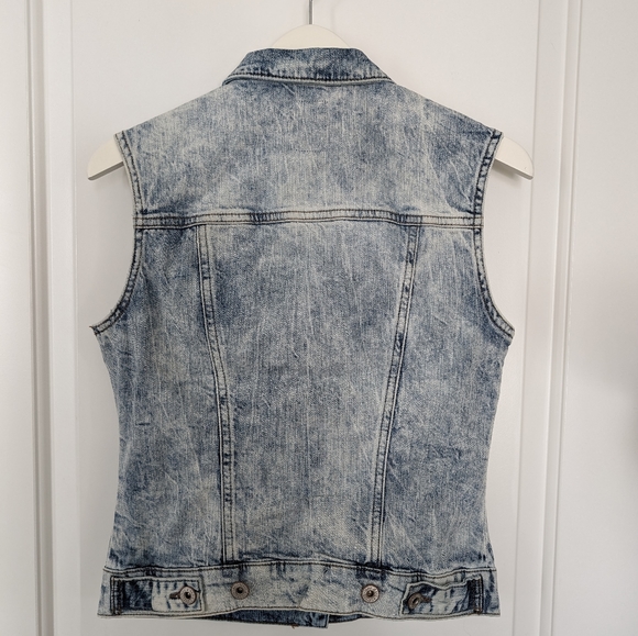 'Jodi' Denim Vest - Size S - Picture 2 of 10